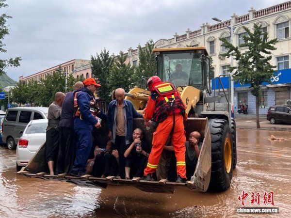 配资炒股网选 直击北京密云暴雨抢险救援